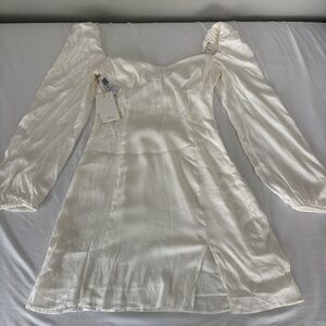 Aritzia Wilfred Novella Dress